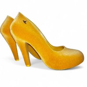 Vivienne Westwood Flocked Pumps VTG